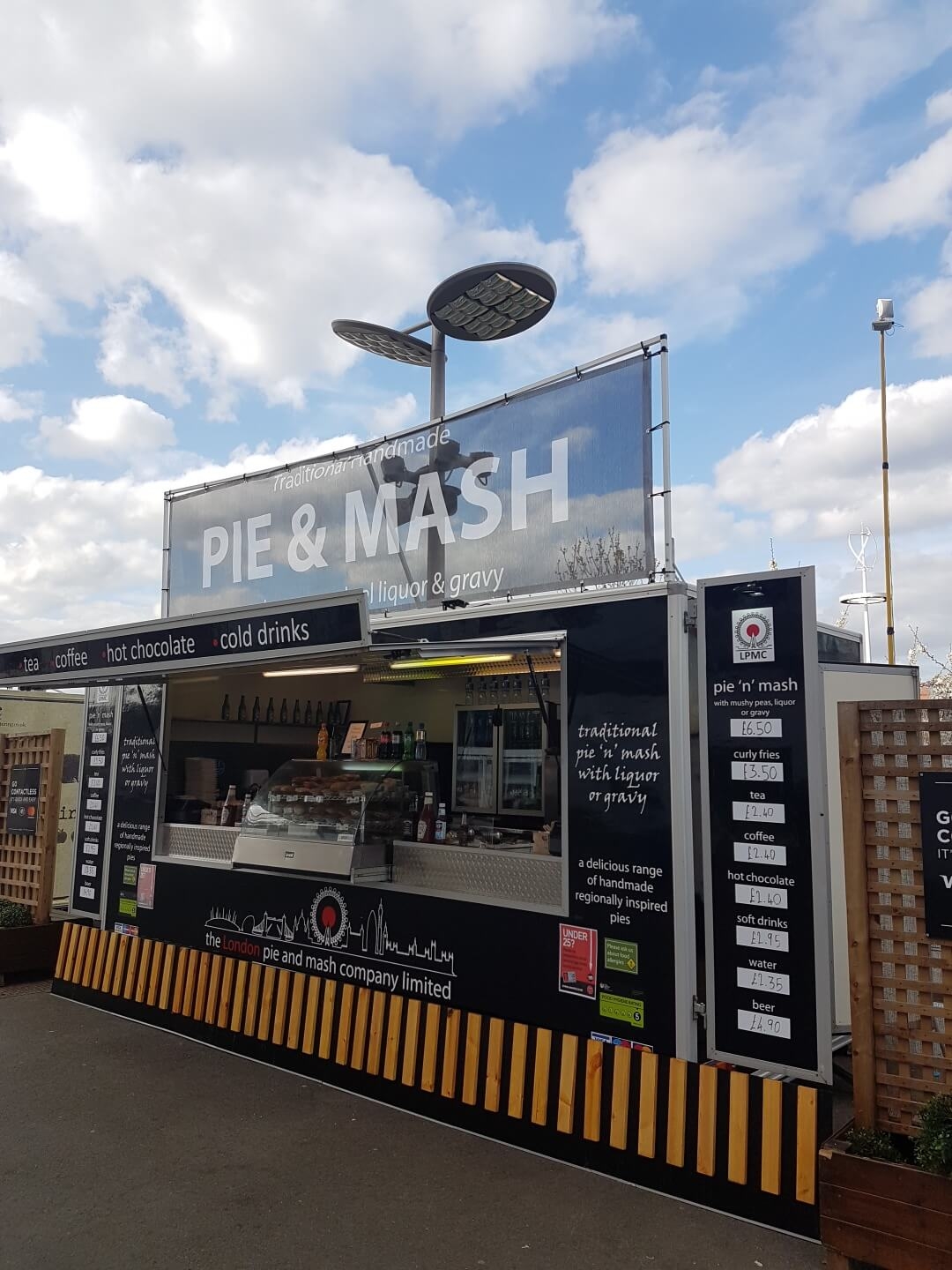 The London Pie and Mash Company - catering trailer01